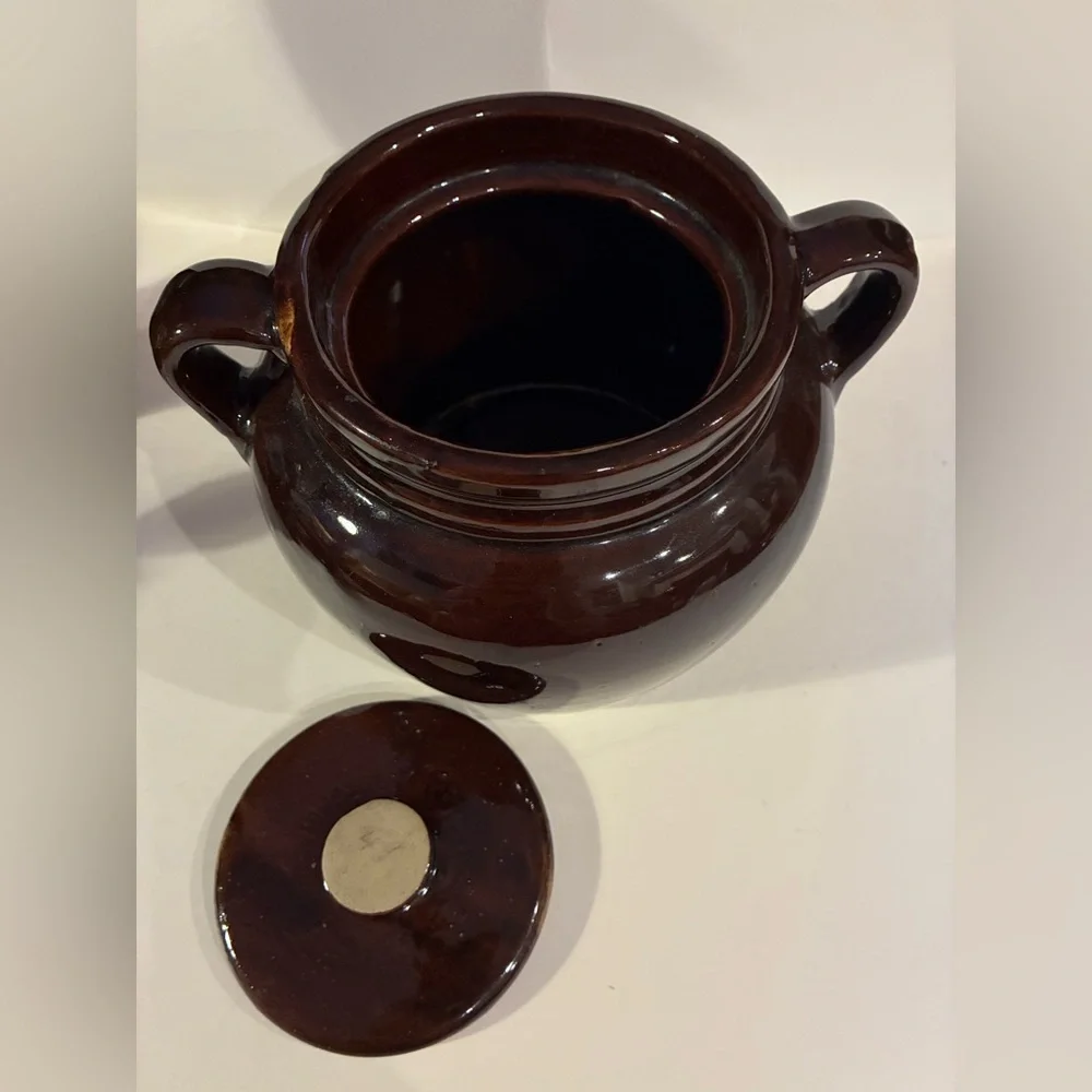 USA Pottery VTG Brown Glaze Bean Pot W/ Lid  Ceramic Soup Tureen Loop Handles